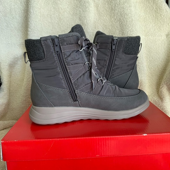 Kim Rogers Winter Boots - Picture 4 of 7